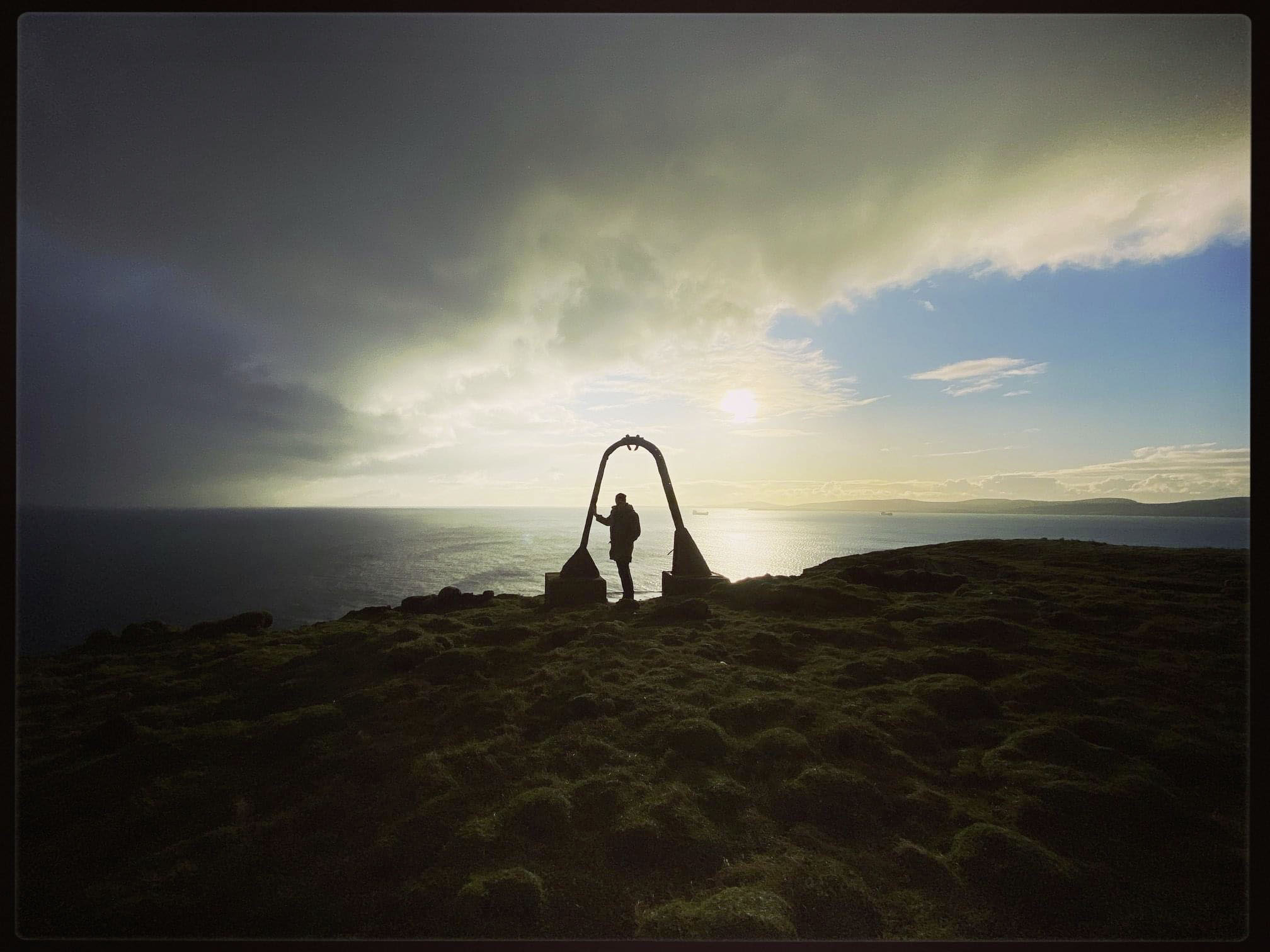 Imagen destacada de grupo: Lightning In A Twilight Hour